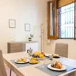 Apartment La Casa Di Apollo - Ortigia Charming Syrakus